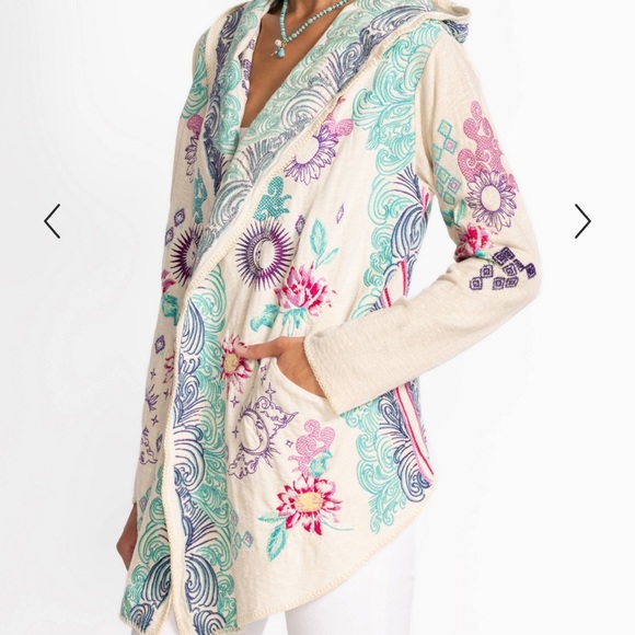 JOHNNY WAS
BIYA SHORT HOODIE SIZE XL - Picture 5 of 14